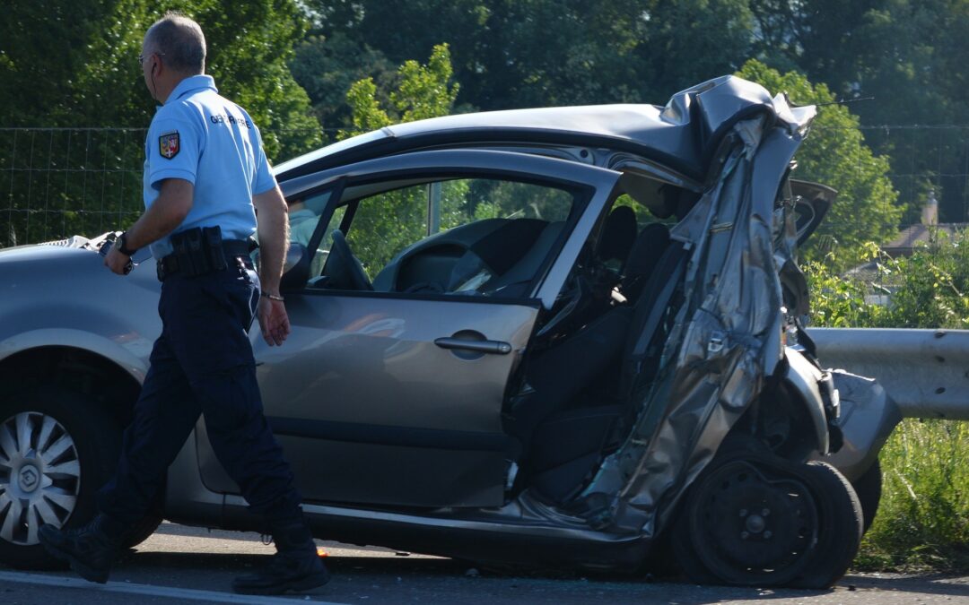 ¿Cómo manejar un accidente de auto?